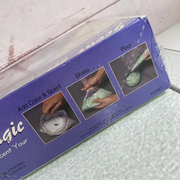 Crafthouse Scent Magic Berry Fragrance Set - Purple and Blue - Picture 6 of 11